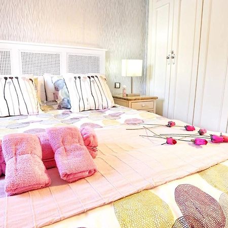 Elegant Villa In קורלחו מראה חיצוני תמונה