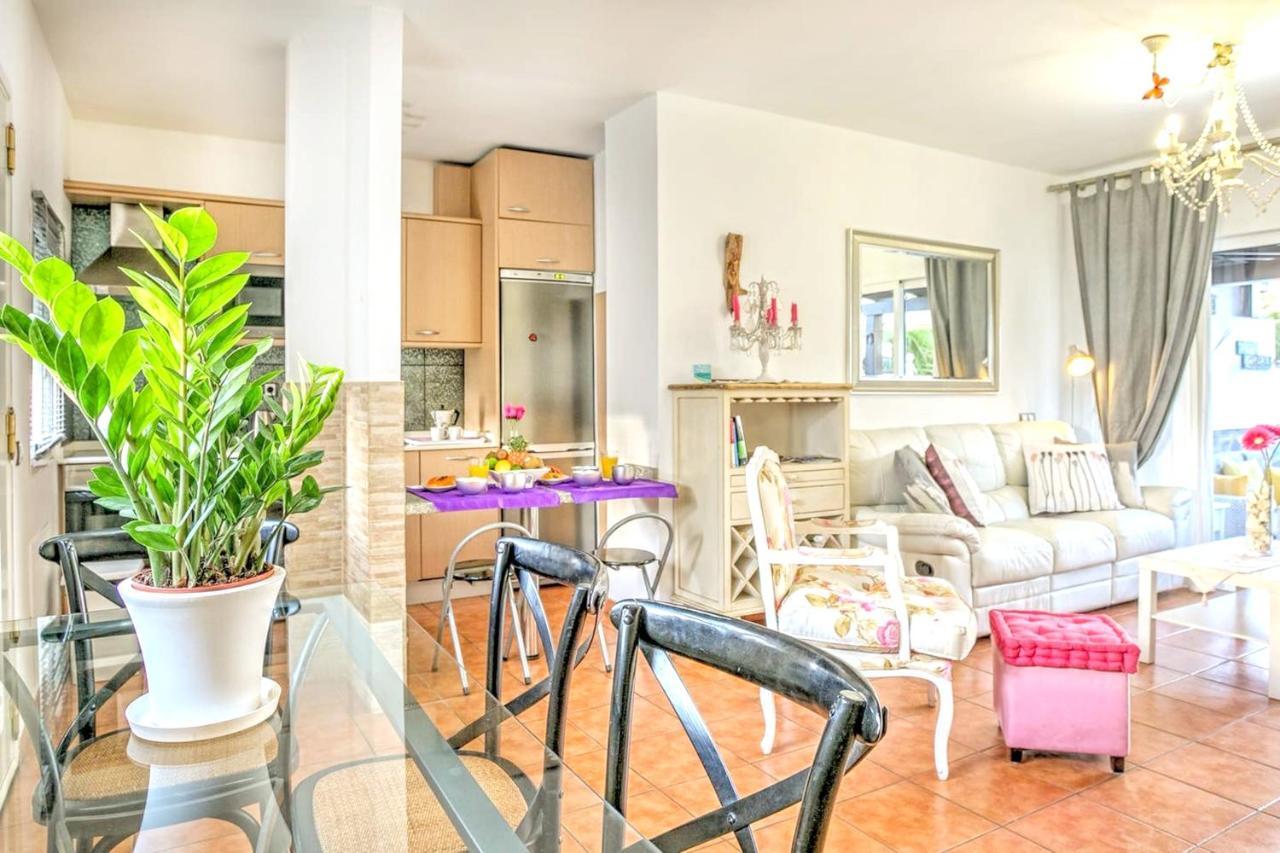 Elegant Villa In קורלחו מראה חיצוני תמונה